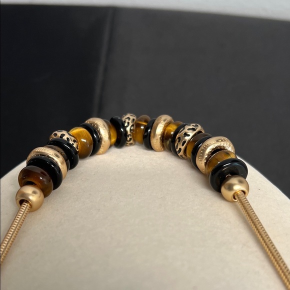 Piper K | Tiger Eye Necklace - Picture 8 of 13